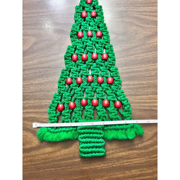 Macrame Handmade Christmas Tree Wall Hanging Large Green Red Wood Beads - Picture 6 of 7